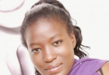 Esther: Aspiring To Be The Face of Maybelline!