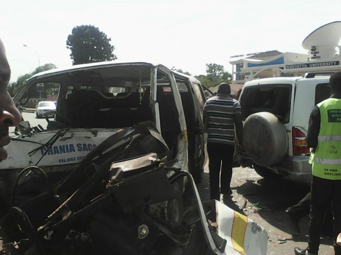 KU Main Gate | A Driver And Several People Injured