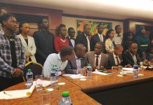 I See University Students Union Struggle To Decide Whether Revolution Would Answer Lecturers Needs.