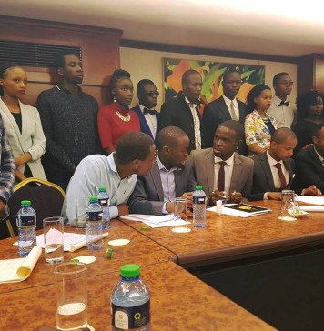 I See University Students Union Struggle To Decide Whether Revolution Would Answer Lecturers Needs.