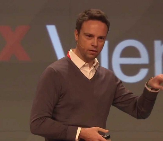 TEDxVienna – Alexander Oswald – Why Kenyans do it better
